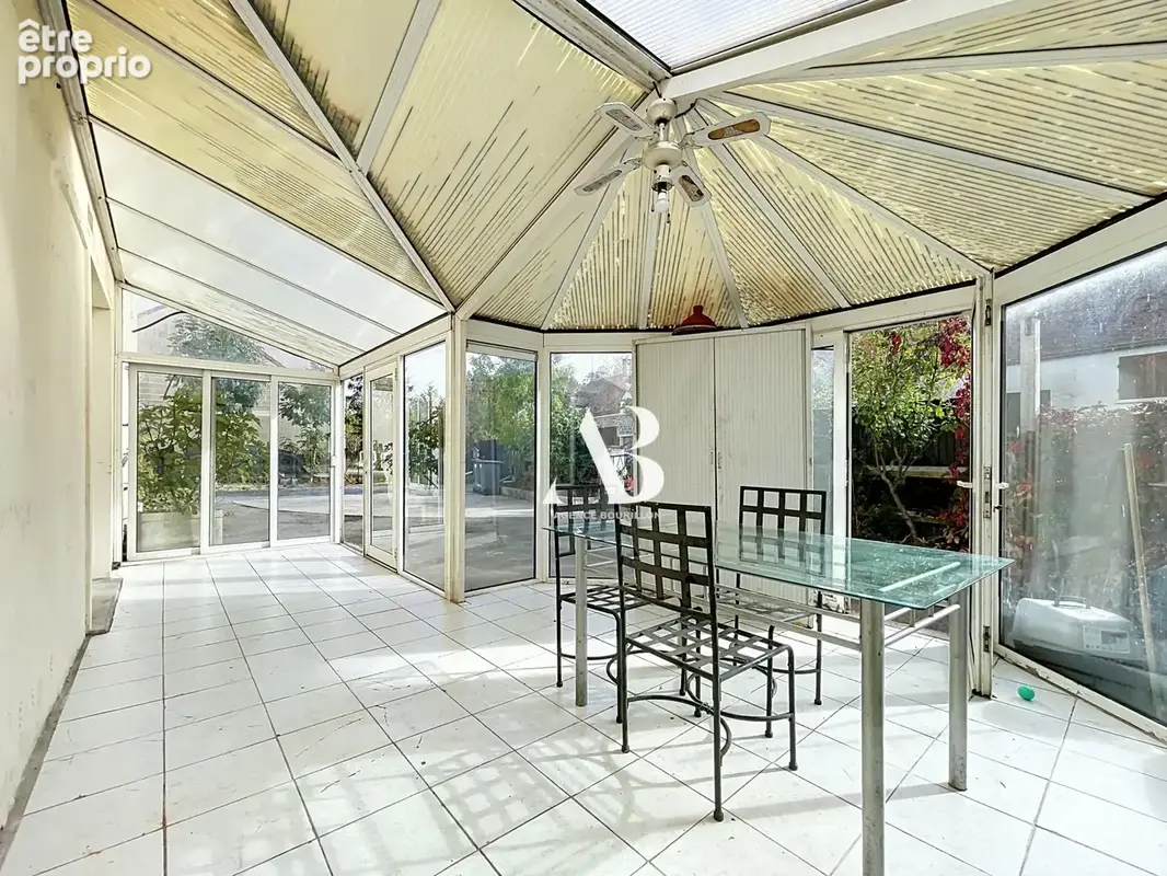 Maison familiale de 318 m2 habitables - photo 4
