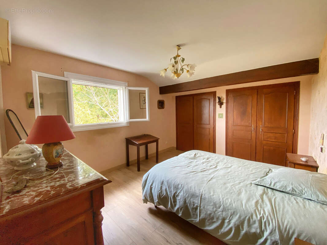 Maison à SAINT-PALAIS