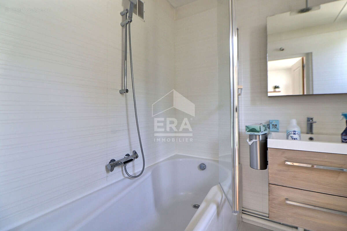 Appartement à LE PLESSIS-BOUCHARD