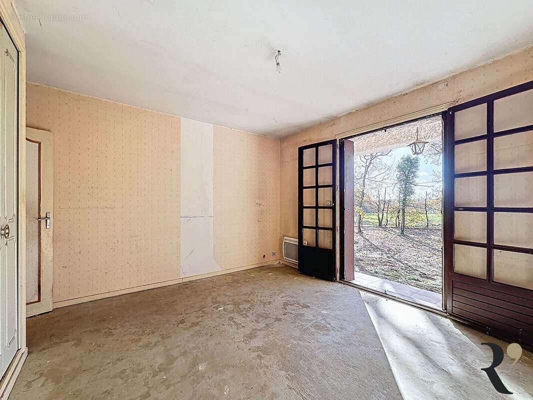 Maison à MERENVIELLE