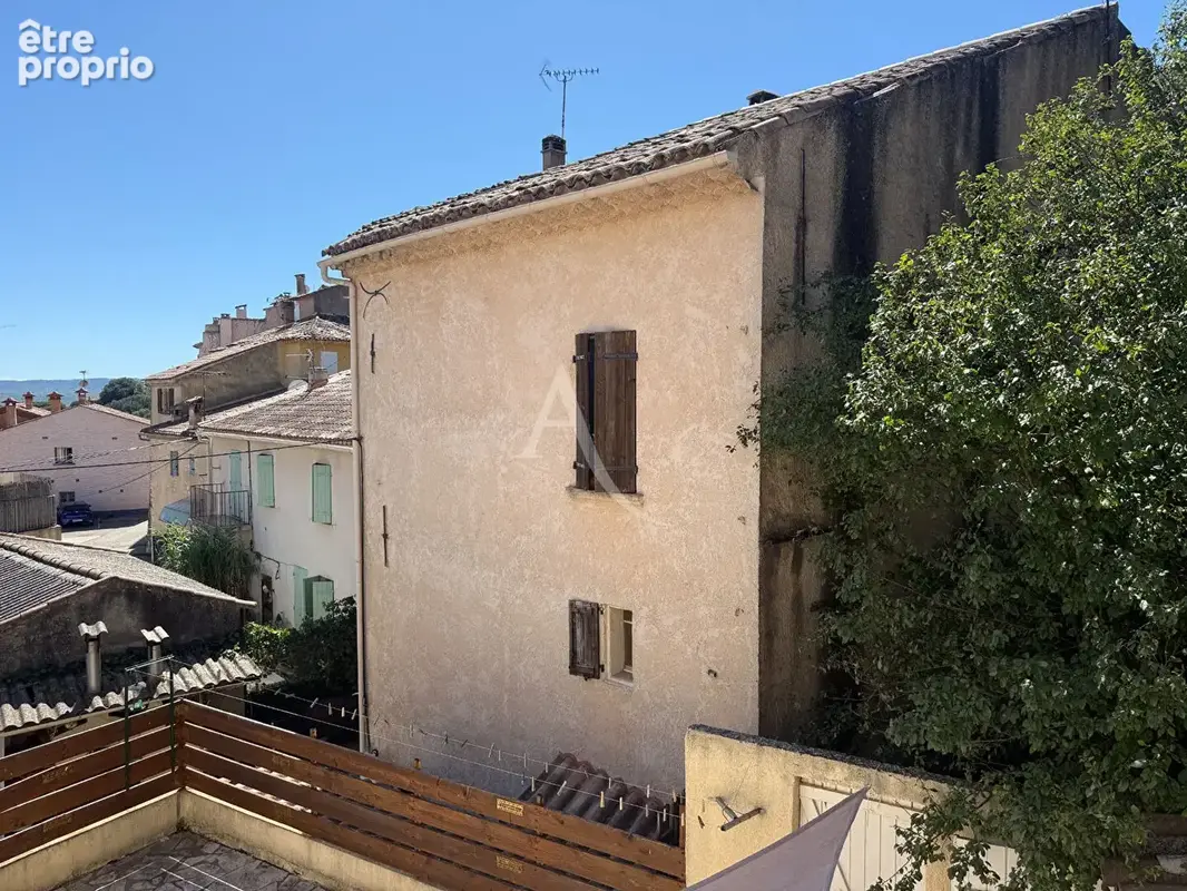 Maison de village type 4 au calme proche commodités avec terrasse cave et atelier - photo 4