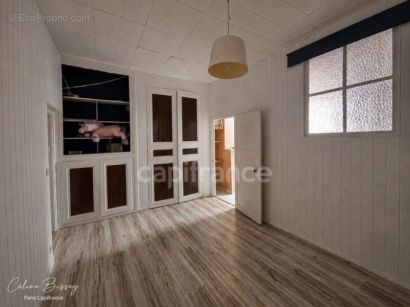 Maison de ville 228M2, 4 chambres, cour et terrasse - photo 10
