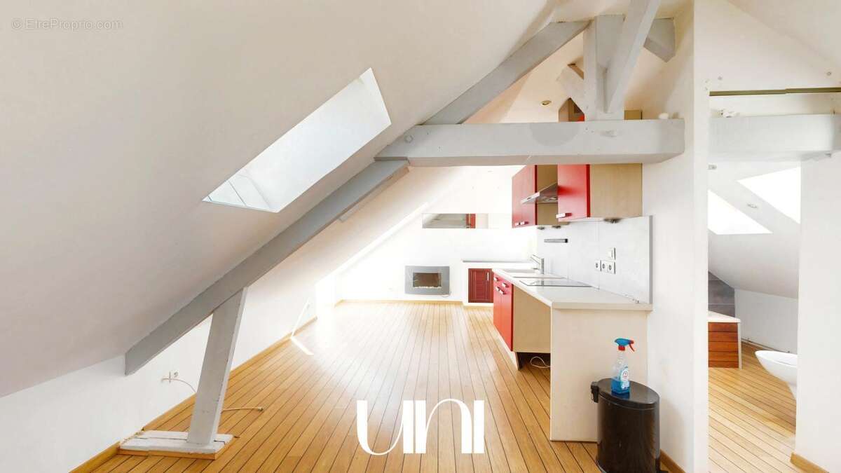 Commerce à HOULGATE