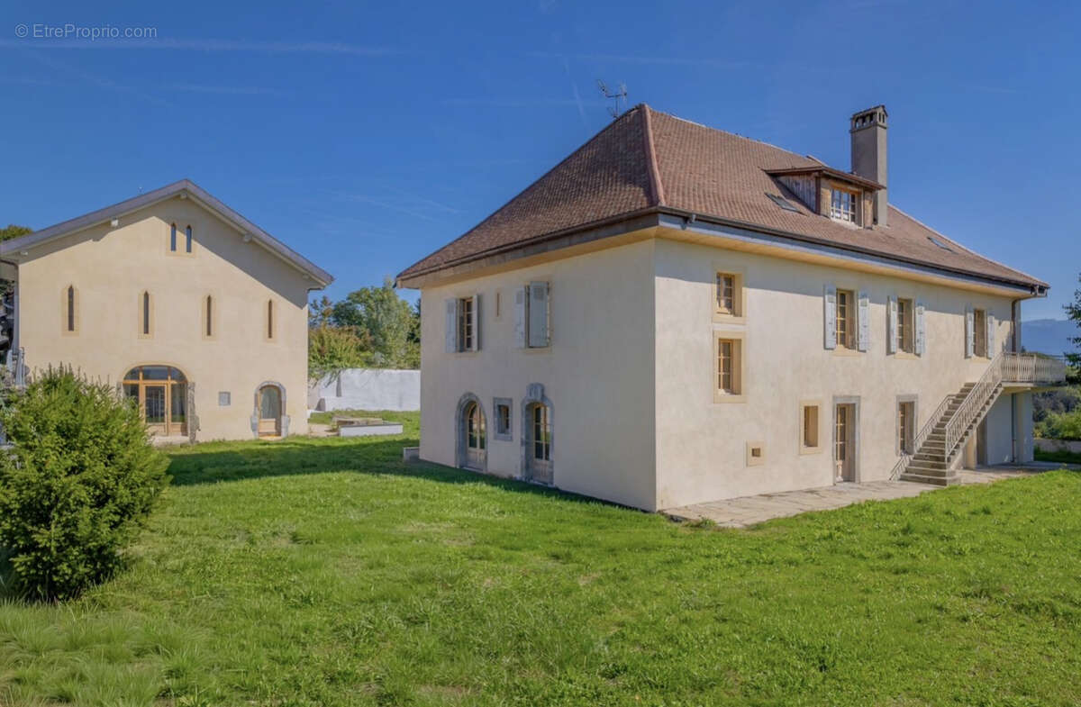 Maison à BONNE