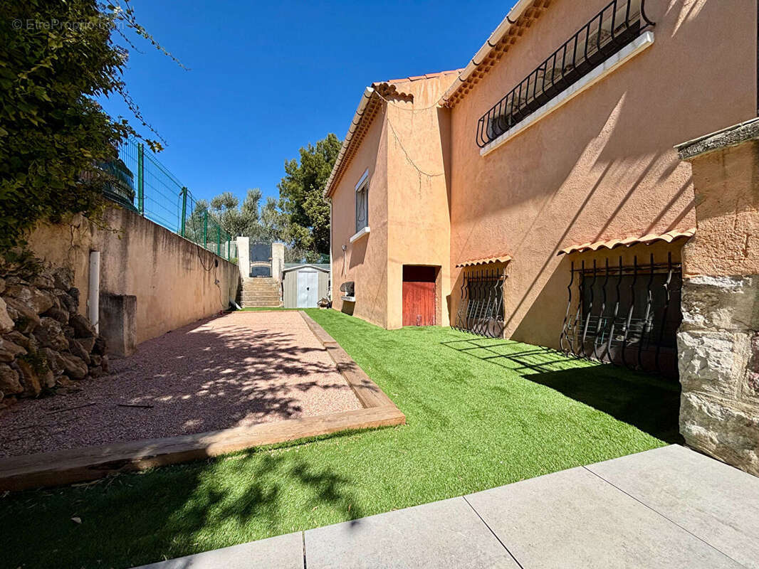 Appartement à PLAN-DE-CUQUES