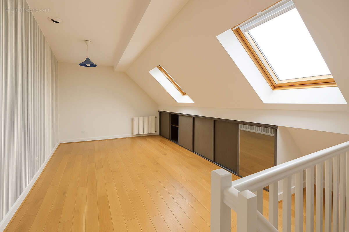 Appartement à JOUARS-PONTCHARTRAIN