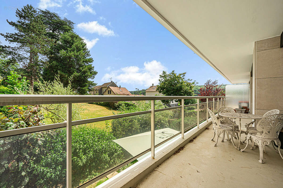 Appartement à SEVRES