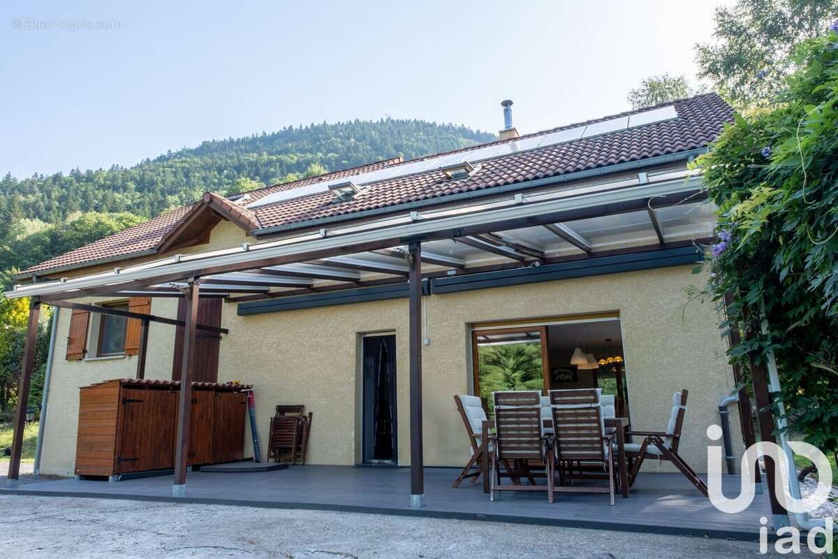 Photo 2 - Maison à ALLEVARD