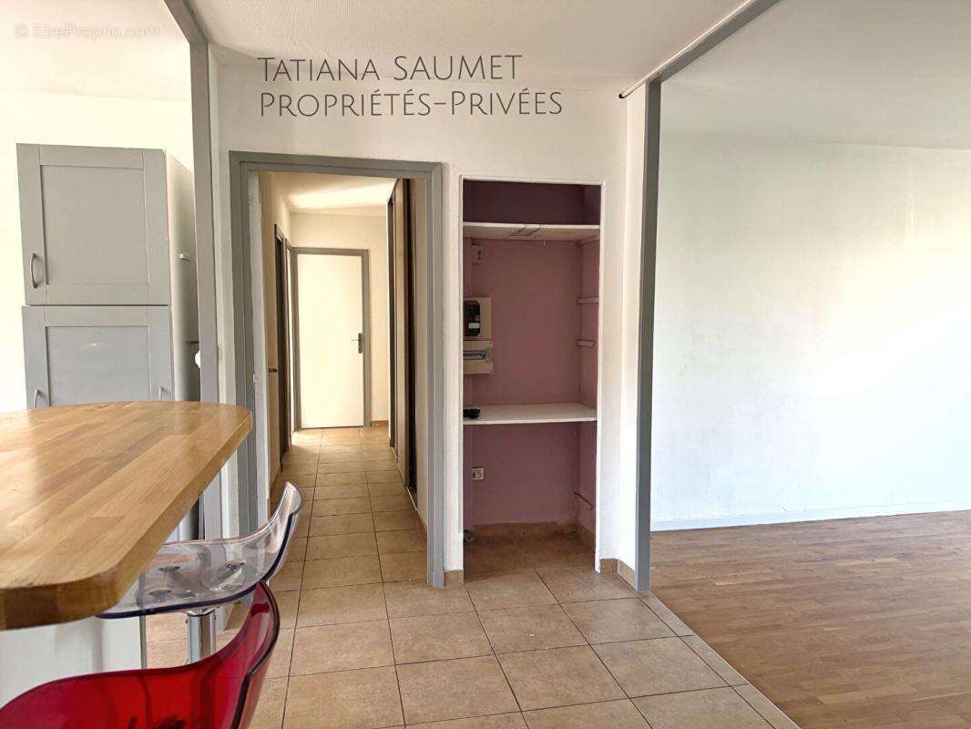 Appartement à FONTAINES-SUR-SAONE