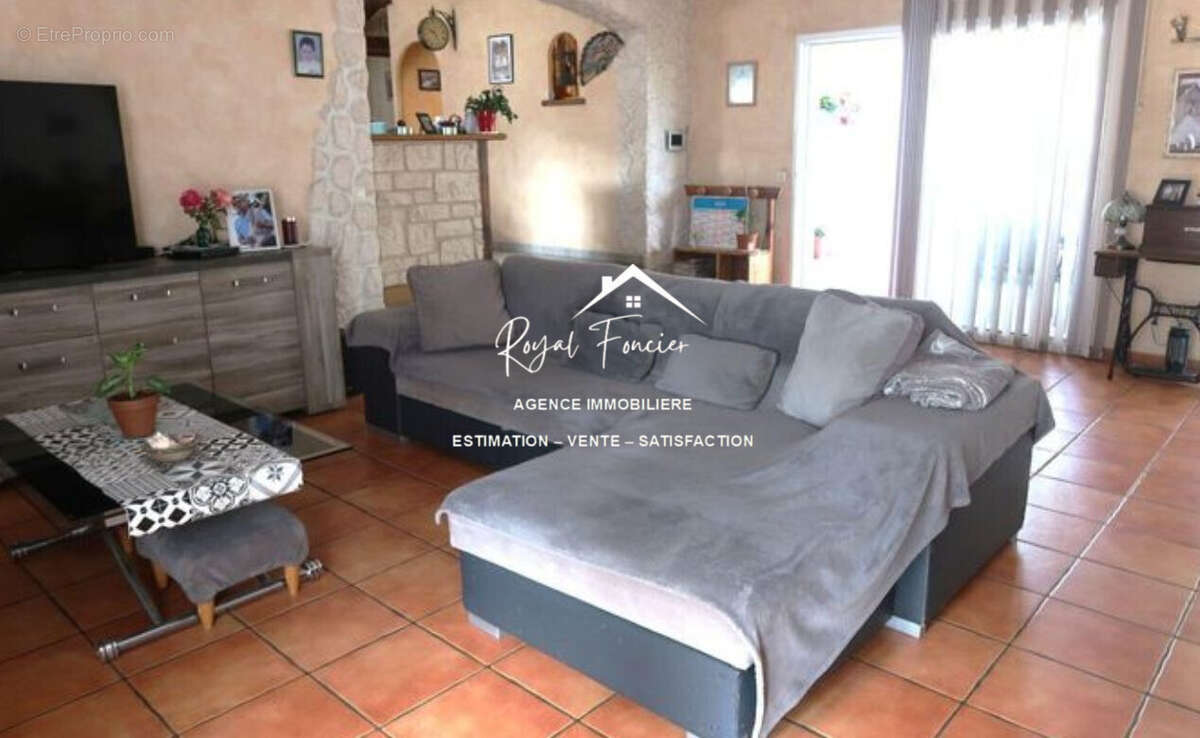 Maison à AVAILLES-EN-CHATELLERAULT