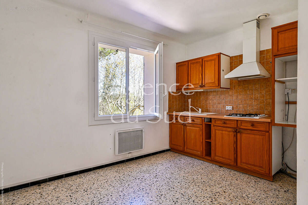 Exclusivité - Appartement Fuveau 3 pièces 71 m² avec studio de 18m² - photo 13