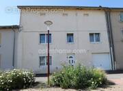 Maison à NEUFCHEF
