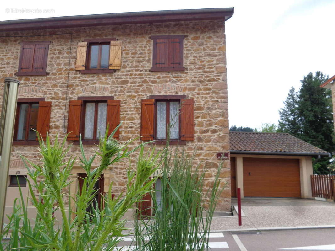 Photo 3 - Maison à CHAMBOST-ALLIERES