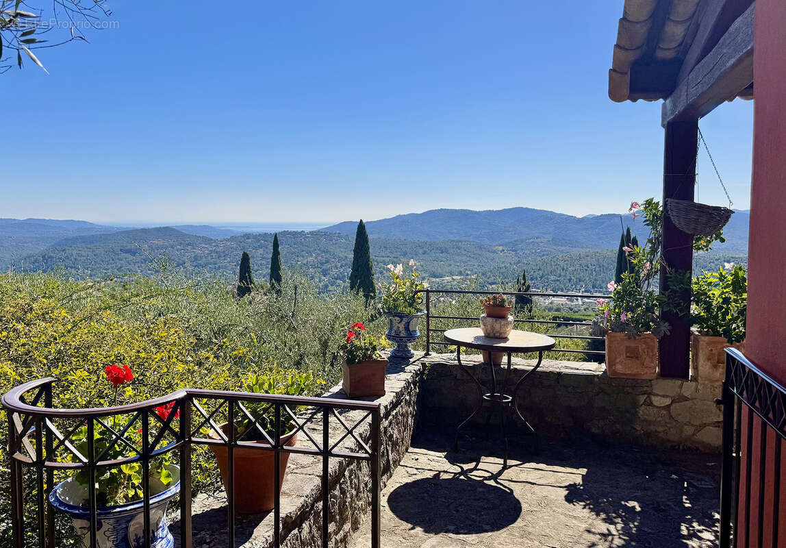 Maison à SPERACEDES