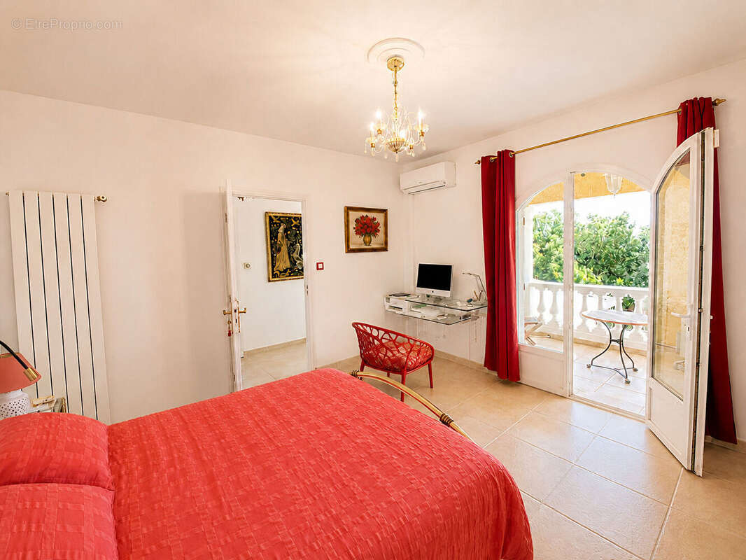 Maison à SANTA-MARIA-POGGIO