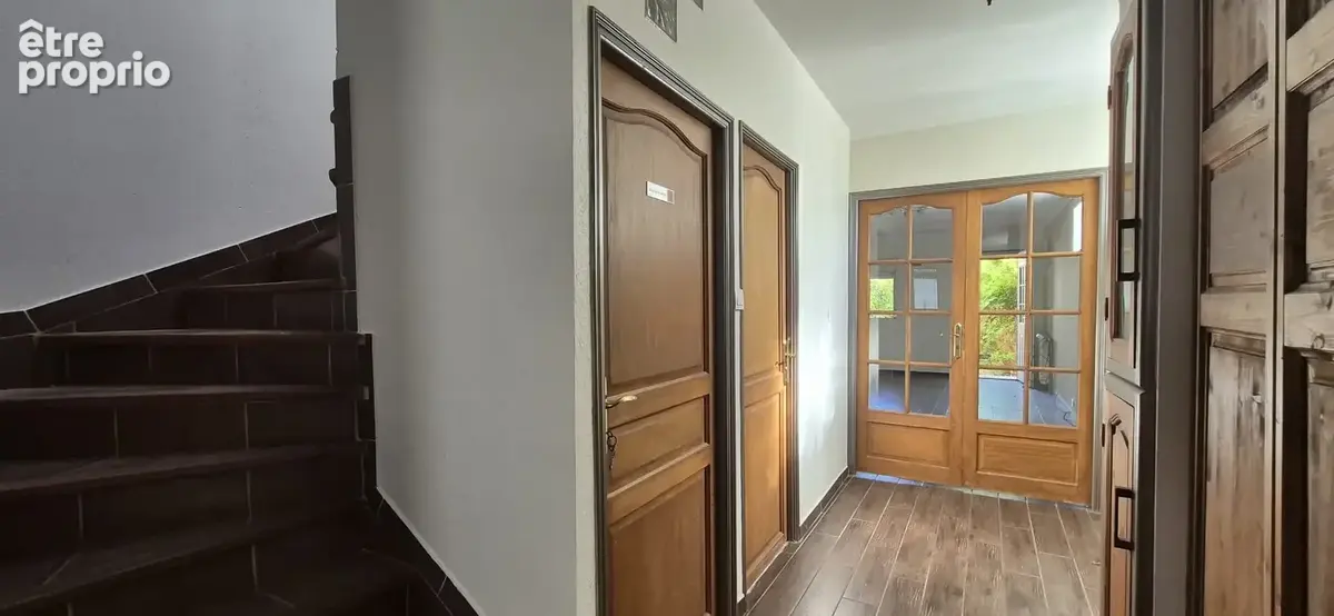 Maison de 113 m2 - 3 chambres - 2 balcons - jardin - photo 5