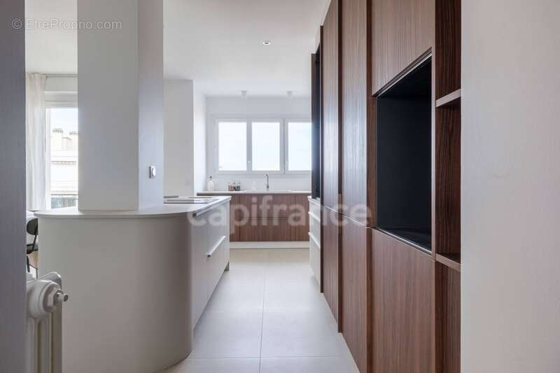 Appartement à vendre 5 pièces BORDEAUX CAUDERAN (33) - photo 6