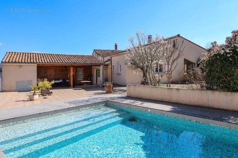 Maison à VERNOUX-EN-VIVARAIS