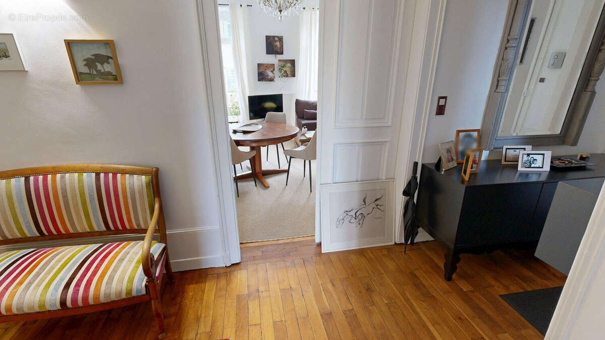 Fontaine Argent : appartement de cartactère de 169 m2 avec 4 chambres - photo 6