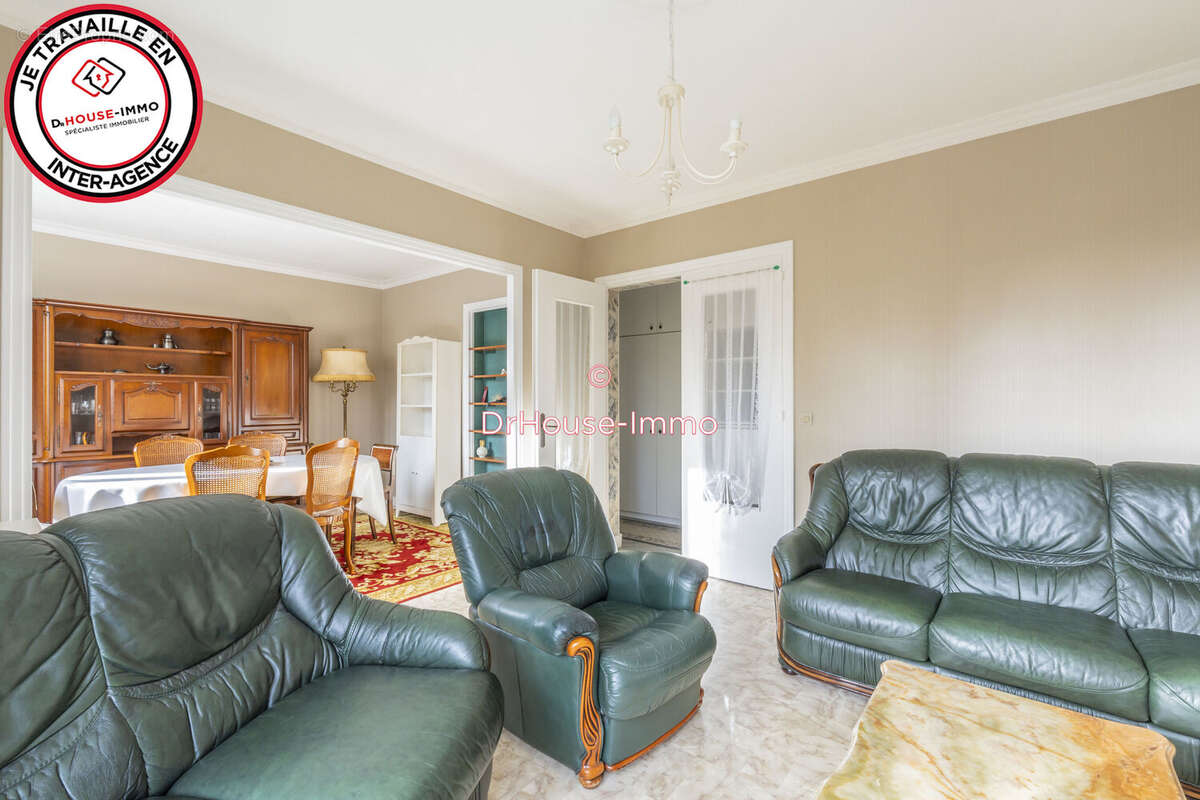 Appartement à LA CELLE-SAINT-CLOUD