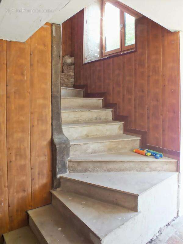 Maison à ASNIERES-EN-MONTAGNE