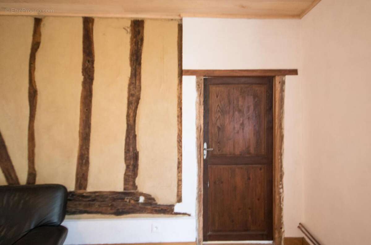 Maison à MIRANDE