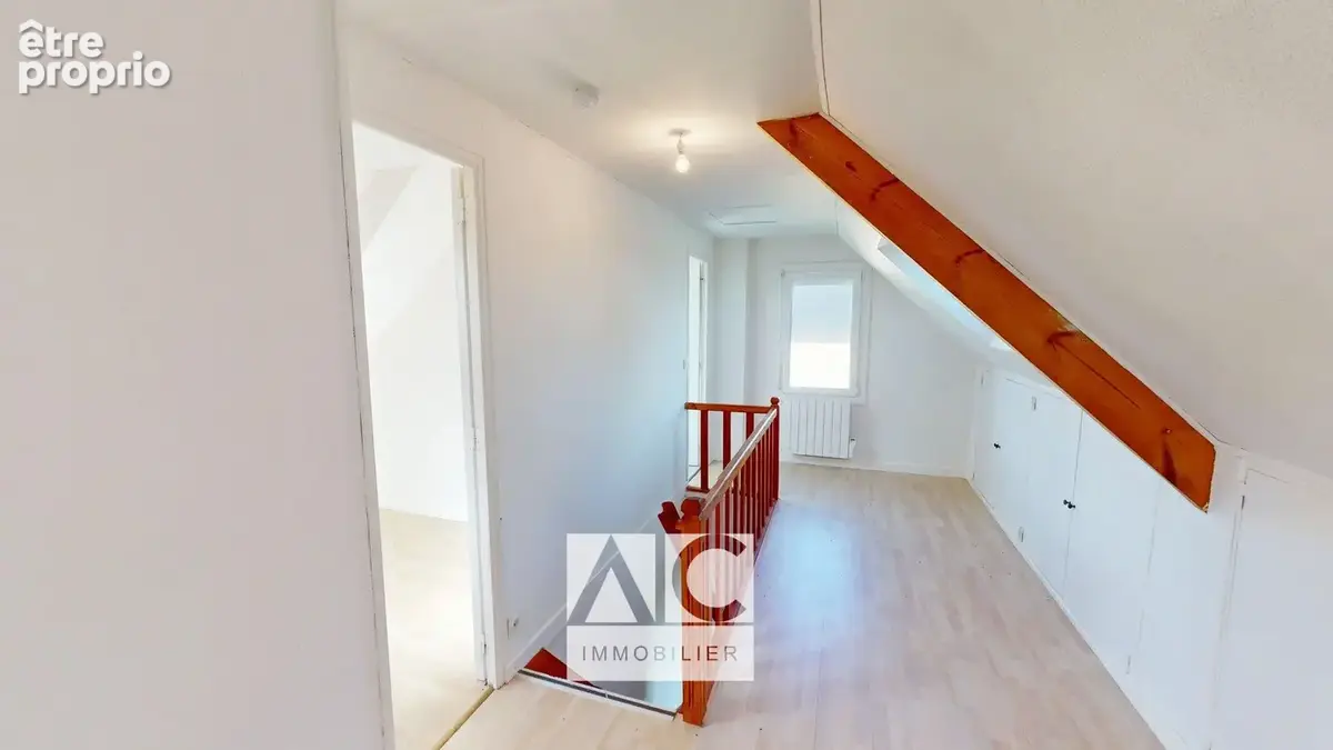 Maison 4 pièces, 90m2, PLOUNÉVEZ-QUINTIN (22110) - photo 12