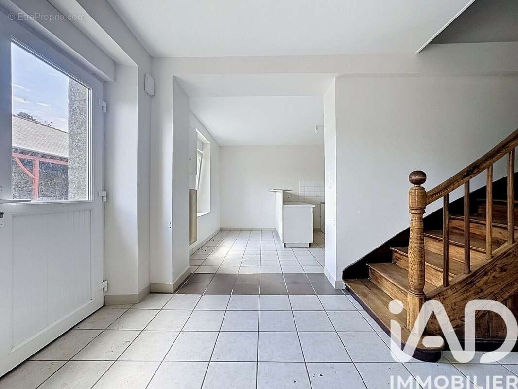 Photo 2 - Maison à SAINT-BARNABE