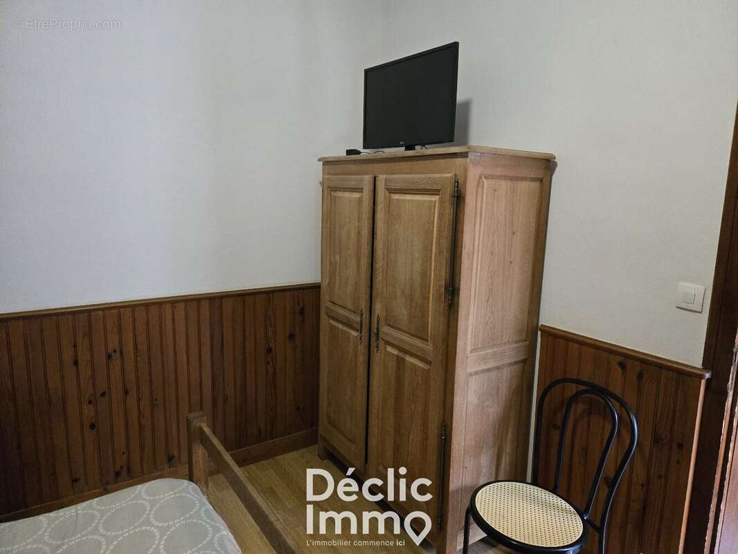 À VENDRE - Exceptionnel Hôtel-Restaurant clé en main avec licence IV + maison attenante - photo 17