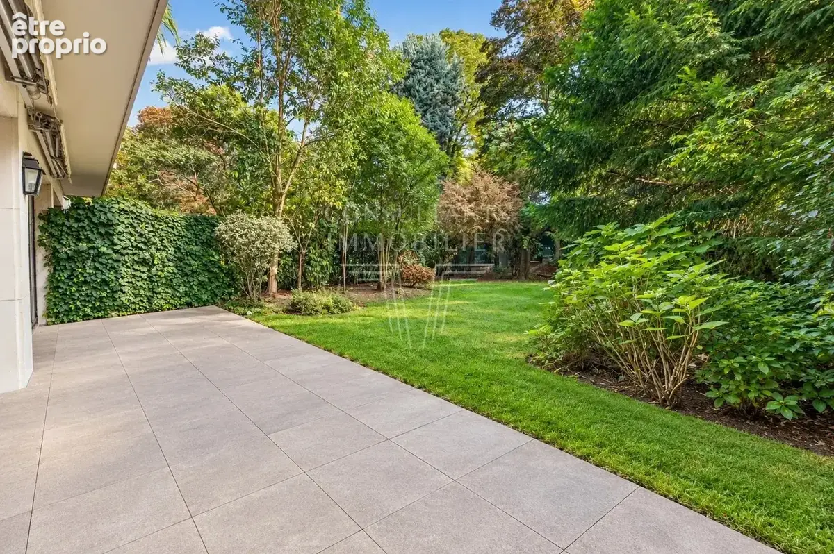 Sainte-foy. grand duplex familial avec jardin - photo 6