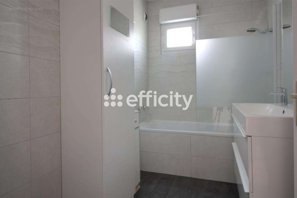 Appartement à CHELLES