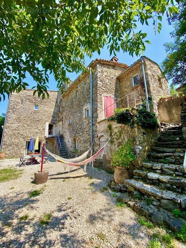 Maison à SAINT-HIPPOLYTE-DU-FORT