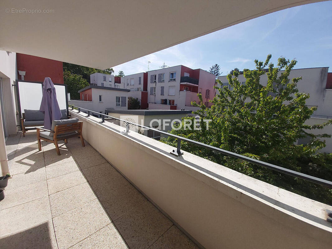Appartement à VILLEMOMBLE