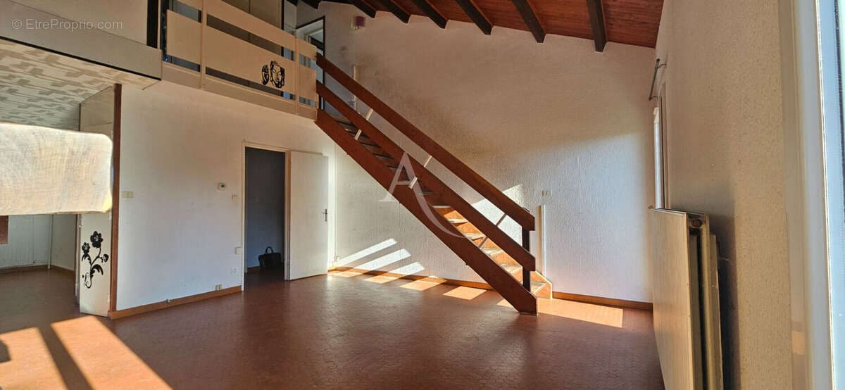 Maison à SAINT-JEAN