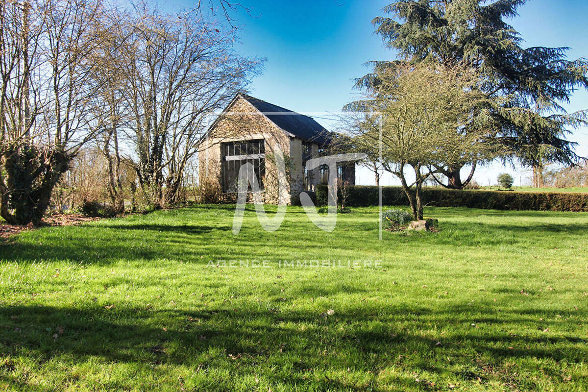 Maison ancienne à vendre à Mozé-sur-Louet avec jardin et dépendance - photo 10