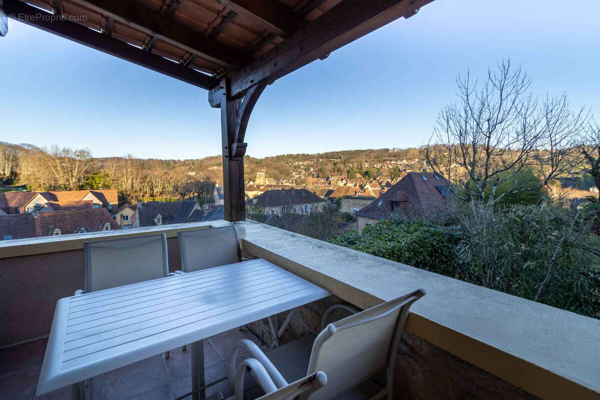 Maison à SARLAT-LA-CANEDA