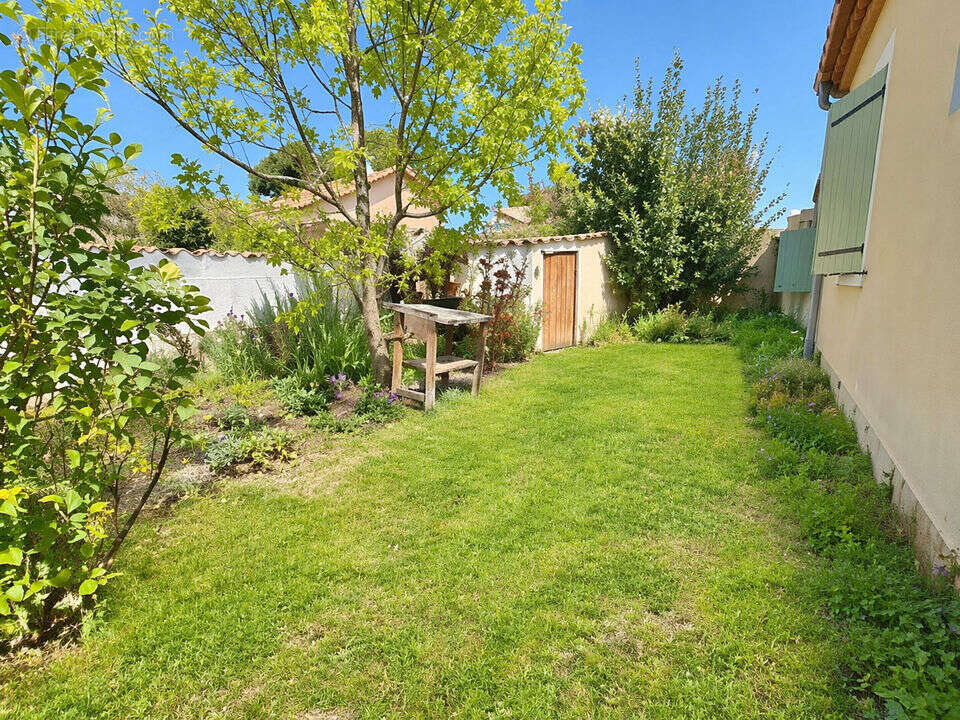 Marignane maison de plain pied 105 m2 - Maison à MARIGNANE