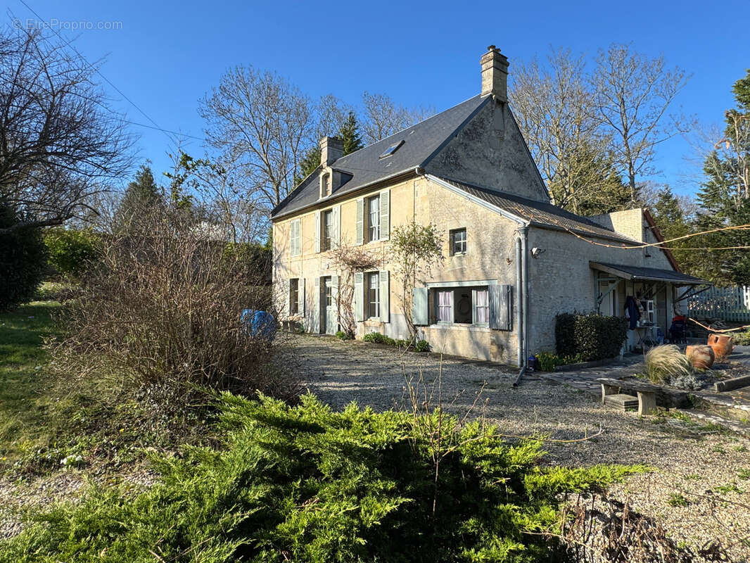 Maison à VER-SUR-MER