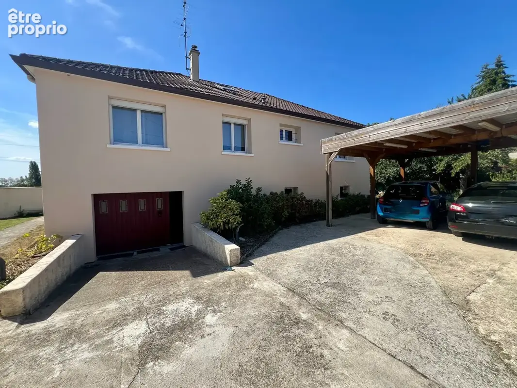 Maison 7 pièces 115 m² · à Bruyeres-le-Chatel · 115 m² · 369 000 €