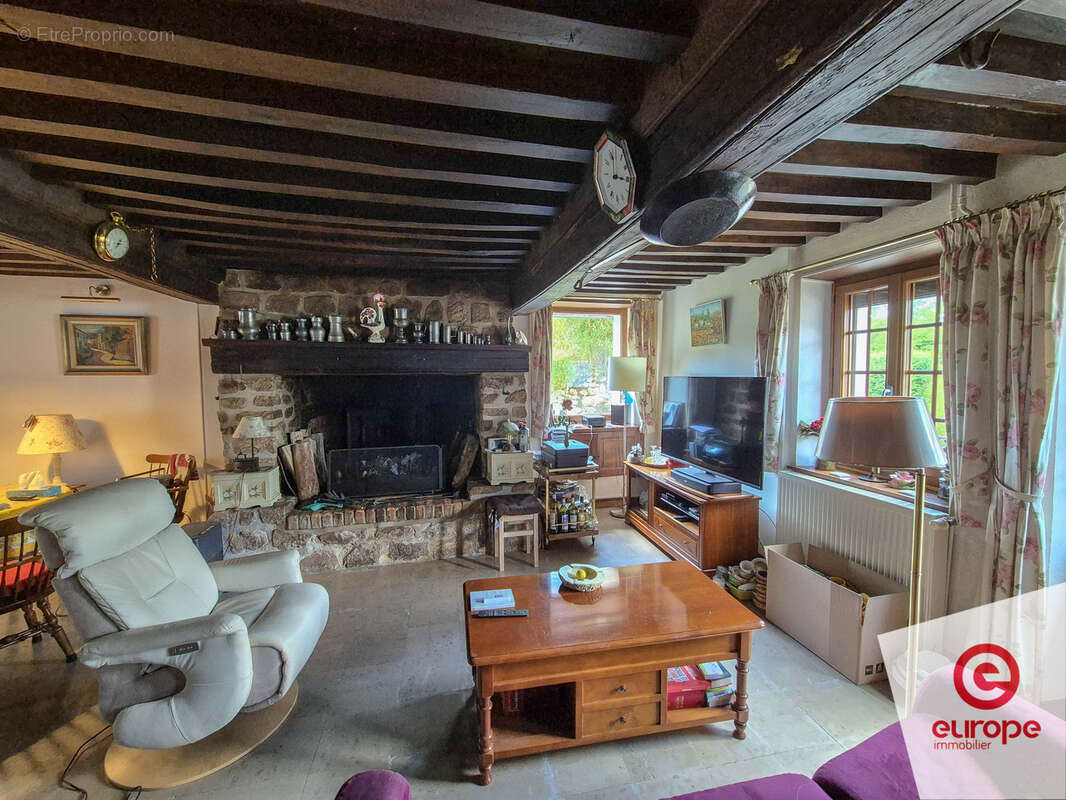 Maison 7 pièces de 211m2 avec jardin de 4 055m2 au coeur du Morvan - photo 7