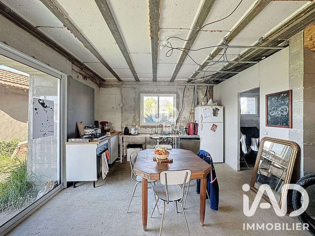 Maison 170 m² à Martigues  - photo 5