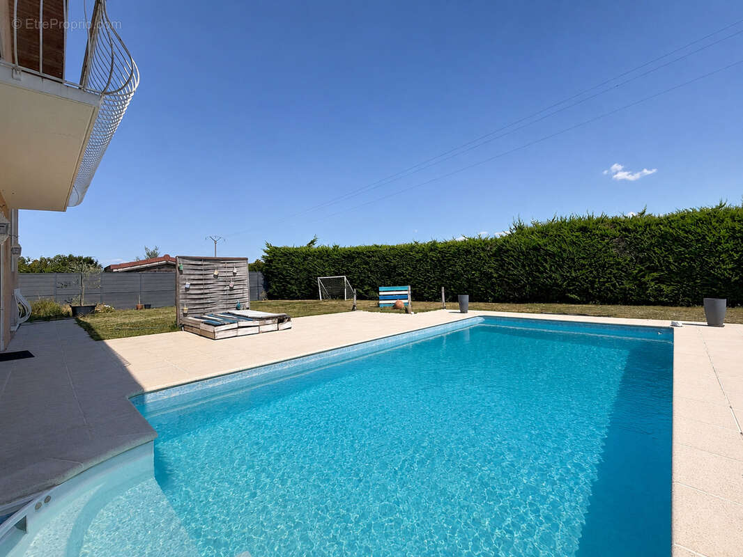 villa individuelle avec piscine et sous-sol - photo 11
