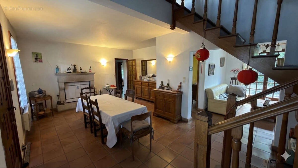 Maison 117 m² à La Penne-Sur-Huveaune  - photo 10