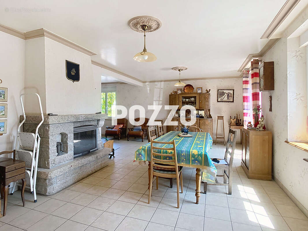 Maison à ISIGNY-LE-BUAT