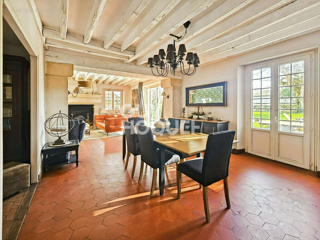 Maison à MARLES-EN-BRIE