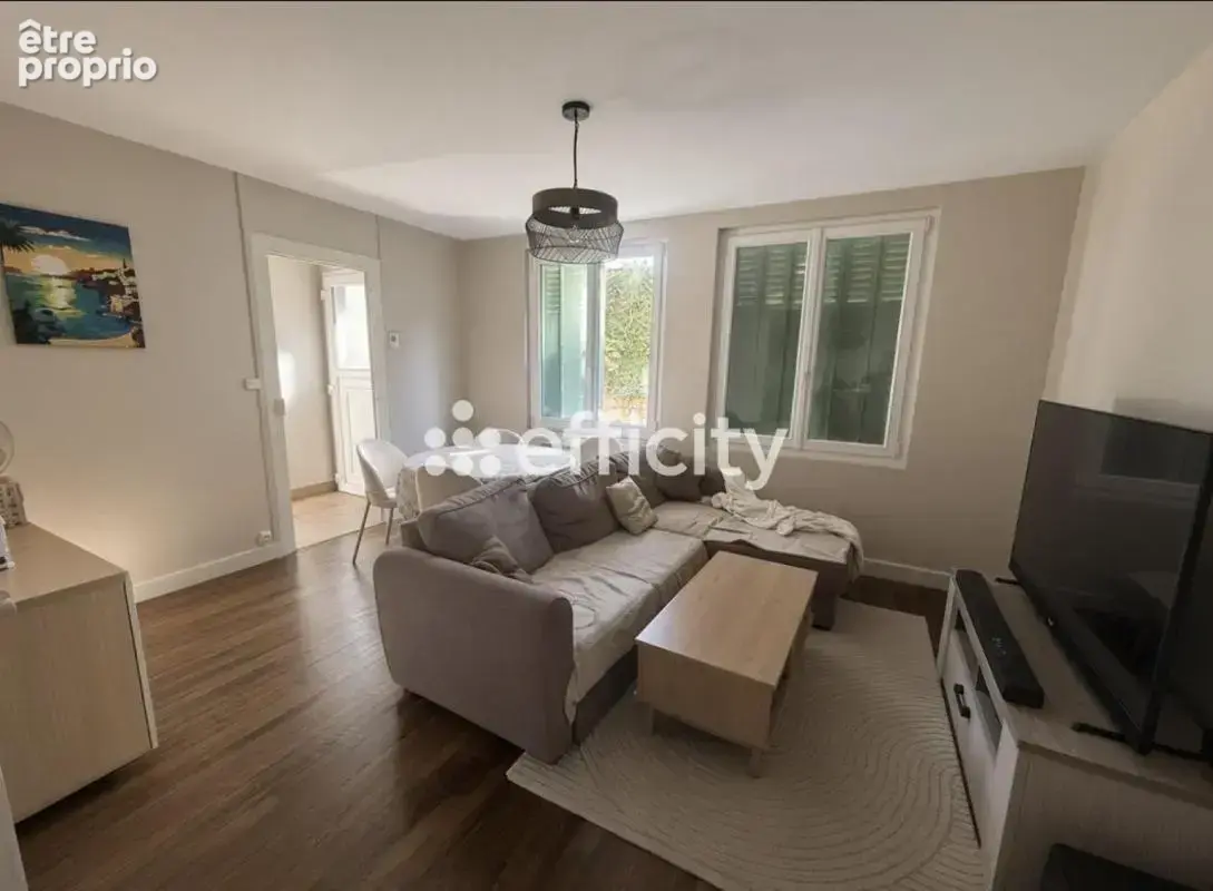 Maison 4 pièces 80 m² à vendre à Plaimpied-Givaudins (18340) - photo 3