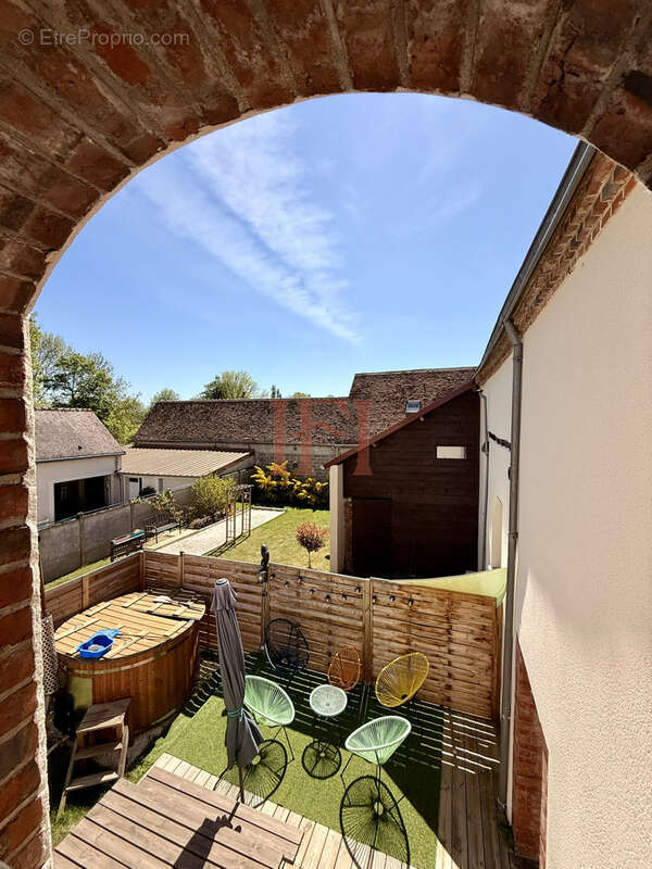 Maison à CLOYES-SUR-LE-LOIR