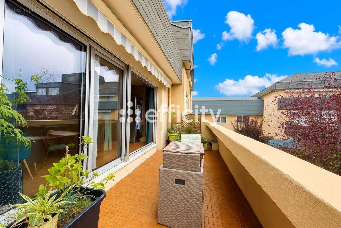 Appartement à RUEIL-MALMAISON