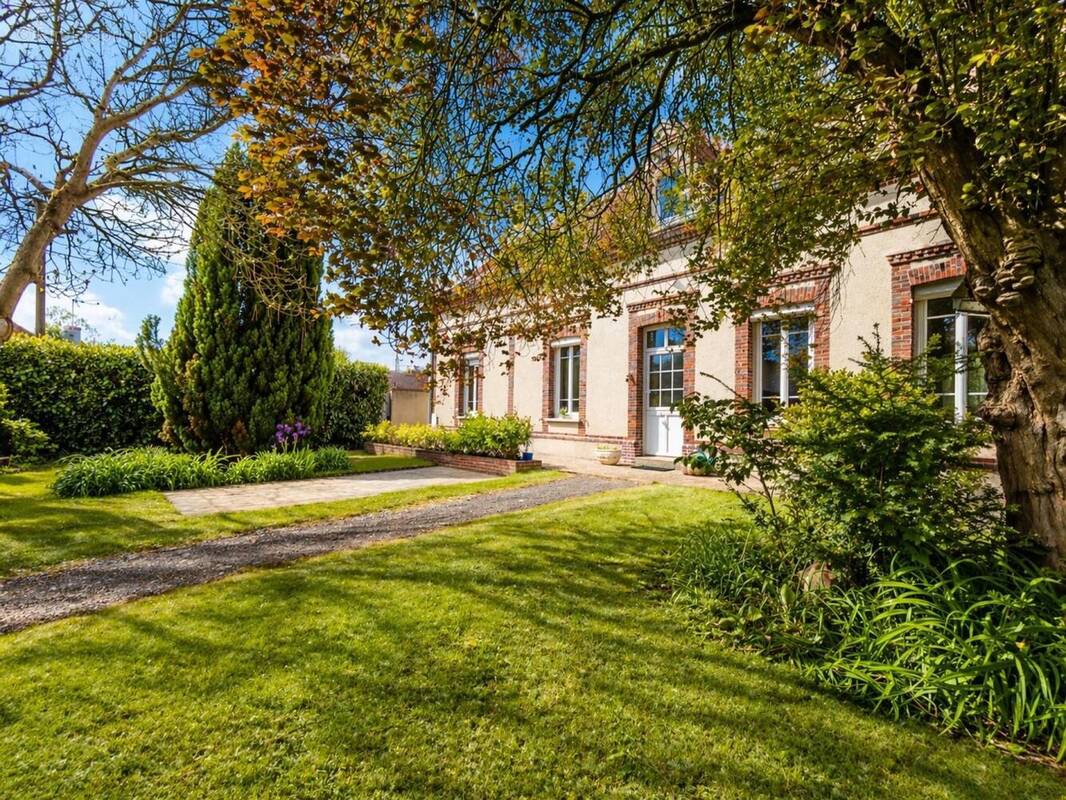 Photo 1 - Maison à LIGNEROLLES