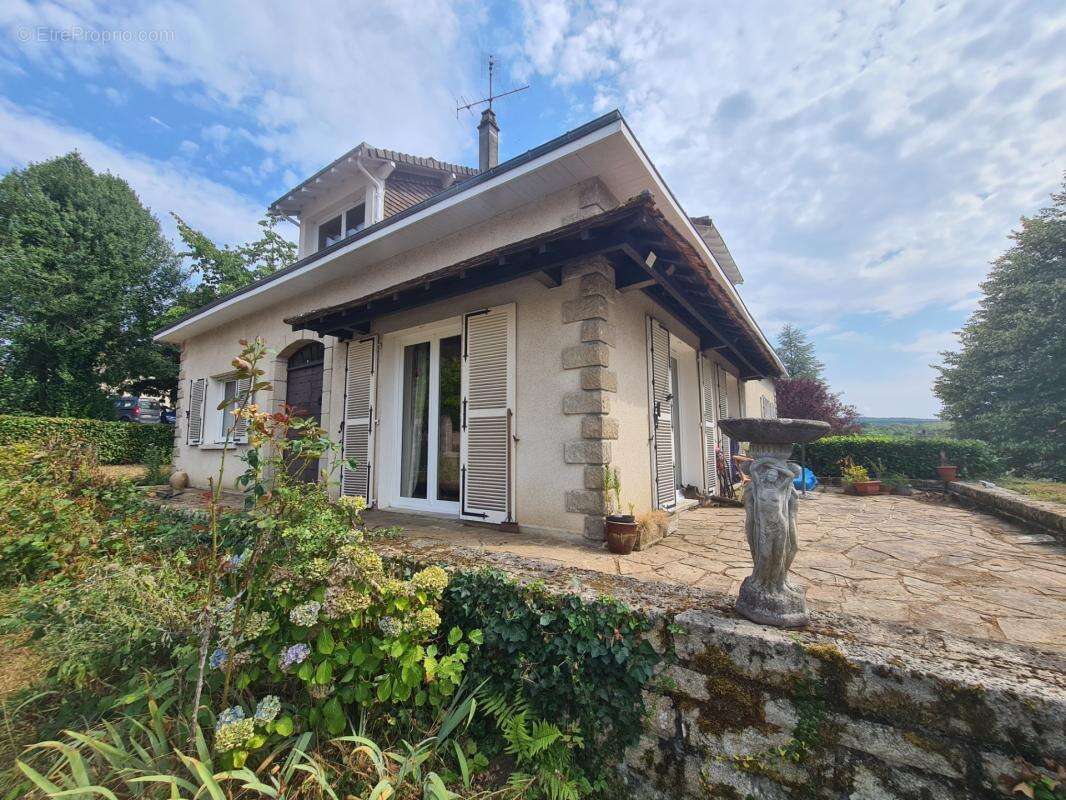 Maison de plain-pied, 5 pièces avec sous-sol total et terrain de 1 134 m² – Châteauneuf-la-Forêt - photo 20